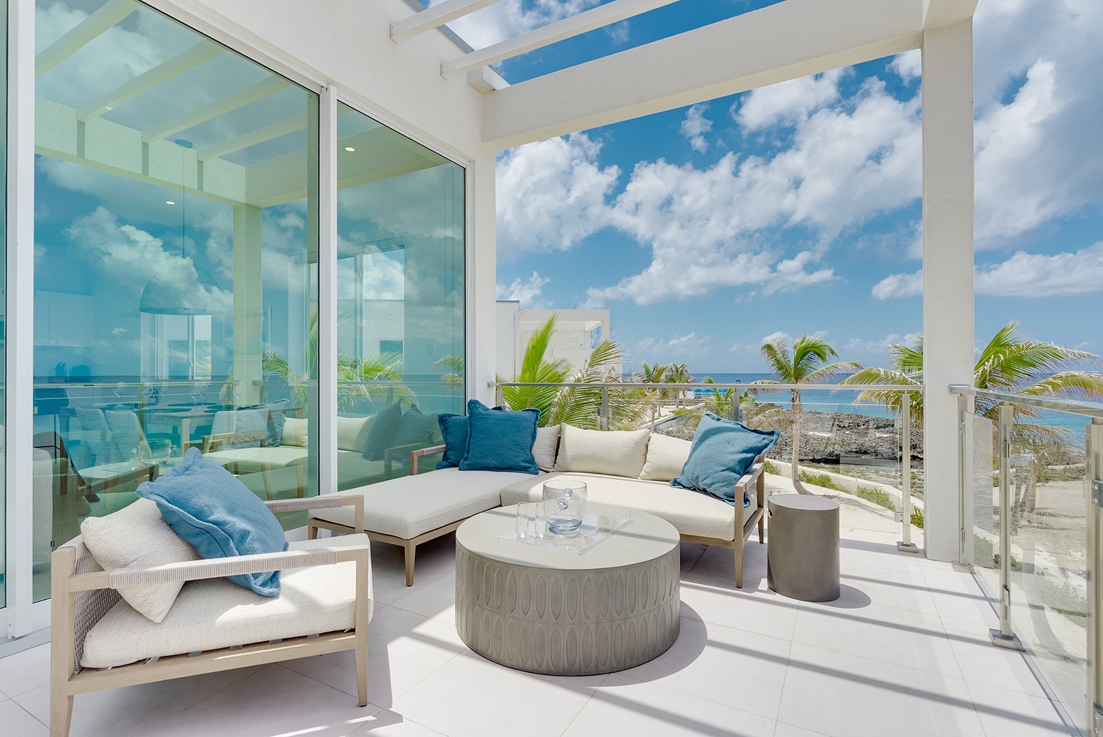 33 Sunset Point